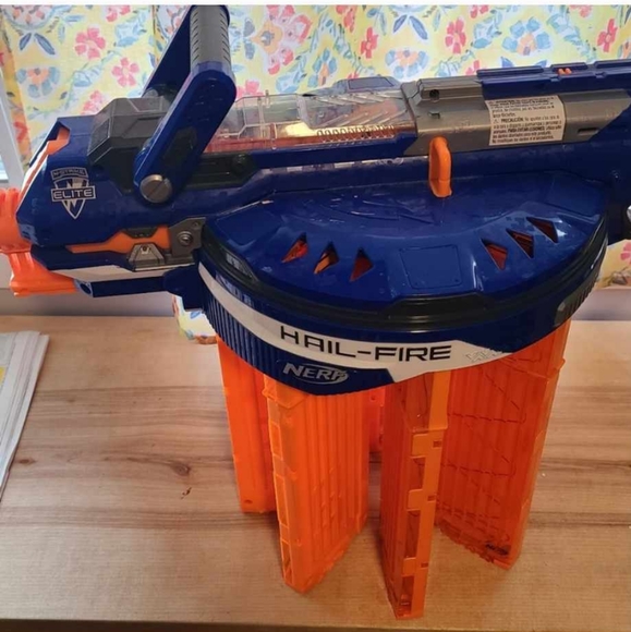 Nerf Hail Fire Elite - Picture 2 of 2